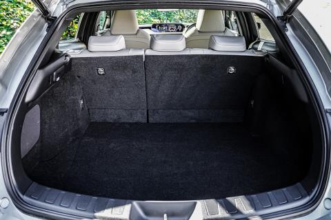 2022 Lexus UX 300e - Thumbnail