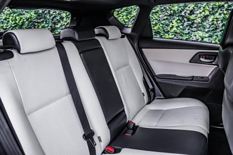 2016 Toyota Auris Hybrid / Corolla - Thumbnail