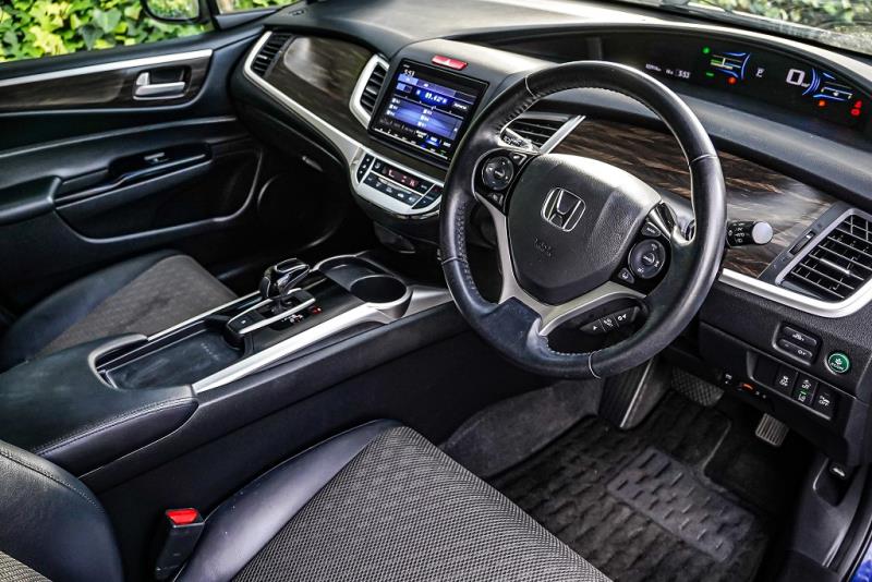 2018 Honda Jade Hybrid X