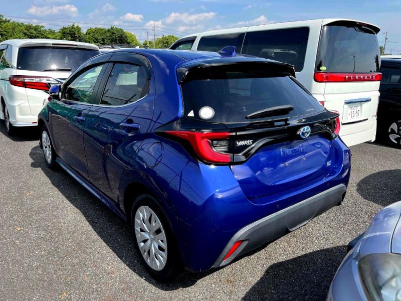 2020 Toyota Yaris Hybrid Z
