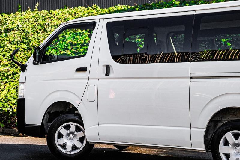 2021 Toyota Hiace ZL 5 Door
