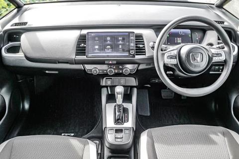 2020 Honda Fit E:HEV Crosstar / Jazz - Thumbnail