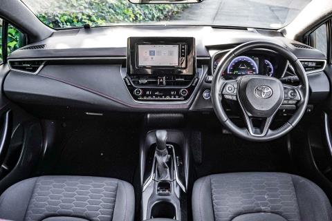 2019 Toyota Corolla Sport Hybrid G Z - Thumbnail