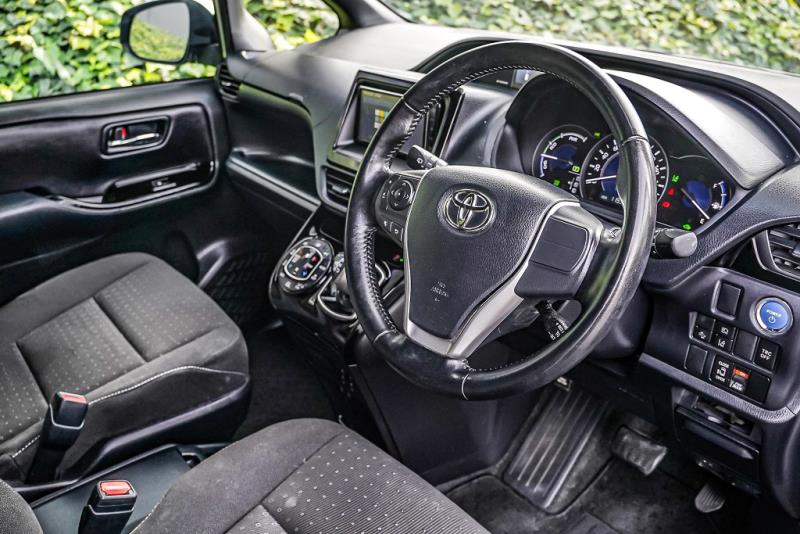 2019 Toyota Noah Hybrid G / Voxy