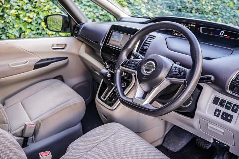 2016 Nissan Serena Van / NV350 - Thumbnail