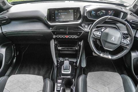 2021 Peugeot e-2008 GT Electric - Thumbnail