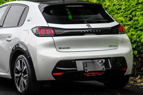 2021 Peugeot e-208 GT Line Electric - Thumbnail