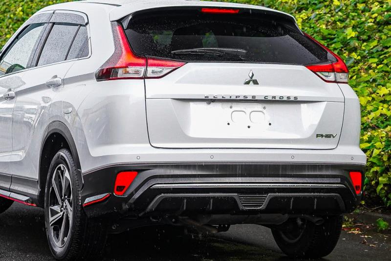 2020 Mitsubishi Eclipse Cross PHEV 4WD
