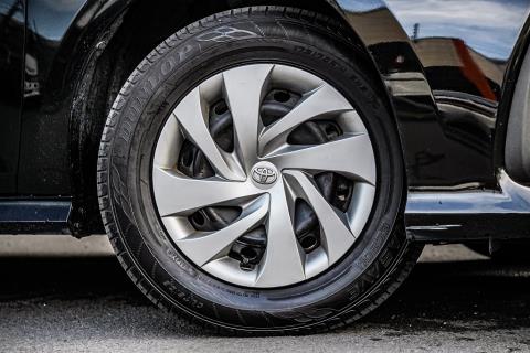 2020 Toyota Yaris Hybrid / Vitz - Thumbnail