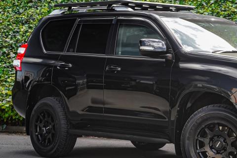 2016 Toyota Land Cruiser Prado 7 Seat - Thumbnail