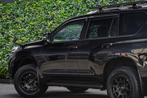 2016 Toyota Land Cruiser Prado 7 Seat - Thumbnail