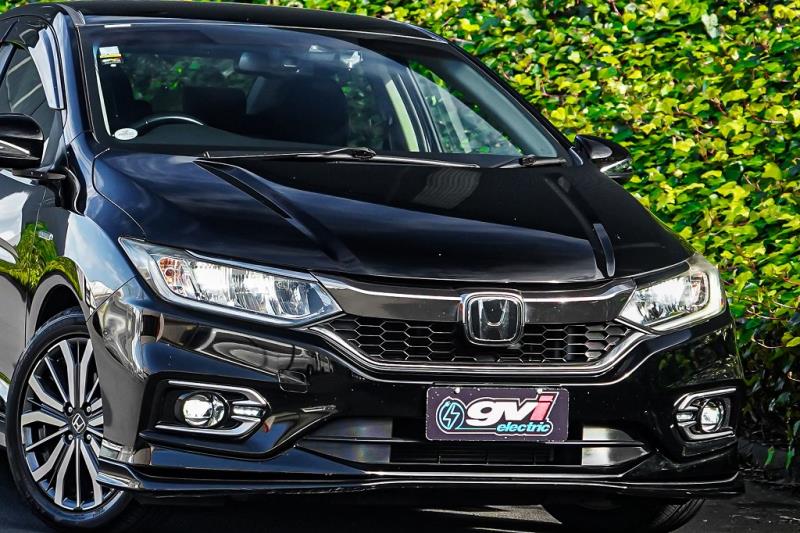 2019 Honda Grace Hybrid / City