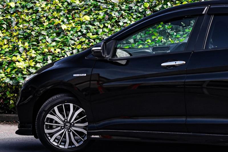 2019 Honda Grace Hybrid / City