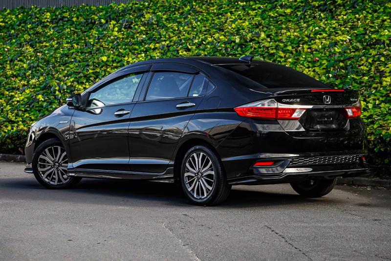 2019 Honda Grace Hybrid / City