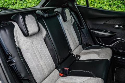 2021 Peugeot e-2008 GT Line - Thumbnail