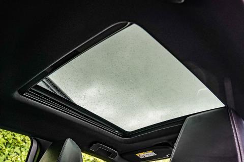 2021 Peugeot e-2008 GT Line - Thumbnail