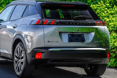 2021 Peugeot e-2008 GT Line - Thumbnail