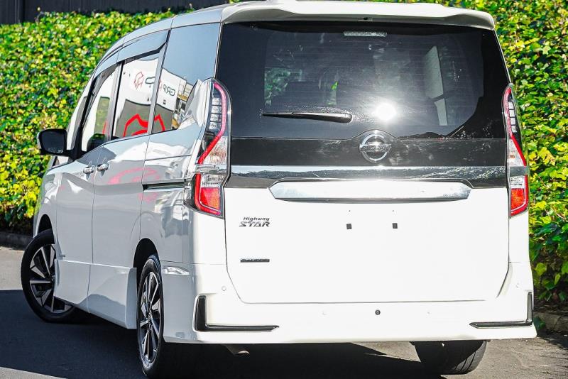 2021 Nissan Serena Hybrid