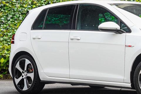 2014 Volkswagen Golf GTI Turbo - Thumbnail