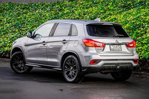 2019 Mitsubishi ASX XLS Blackout - Thumbnail