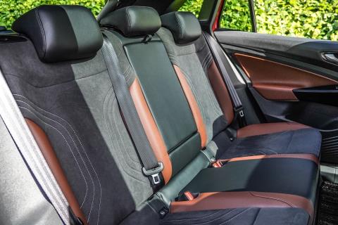 2023 Volkswagen ID.4 Pro 82kWh - Thumbnail