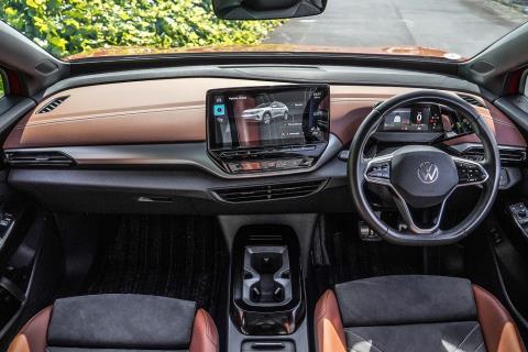 2023 Volkswagen ID.4 Pro 82kWh - Thumbnail