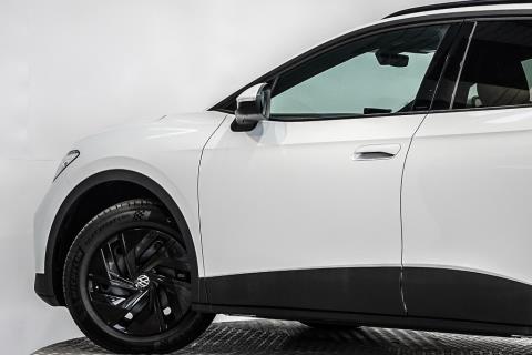 2024 Volkswagen ID.4 - Thumbnail