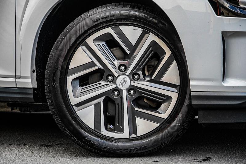 2021 Hyundai Kona EV 64kWh