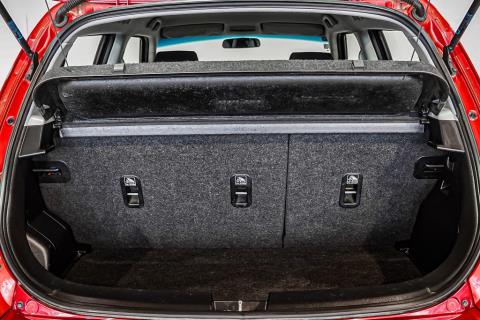 2014 Suzuki Swift GLX - Thumbnail