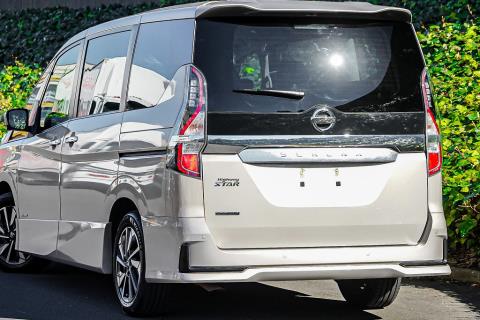 2020 Nissan Serena Hybrid - Thumbnail