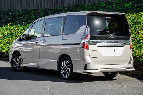 2020 Nissan Serena Hybrid - Thumbnail