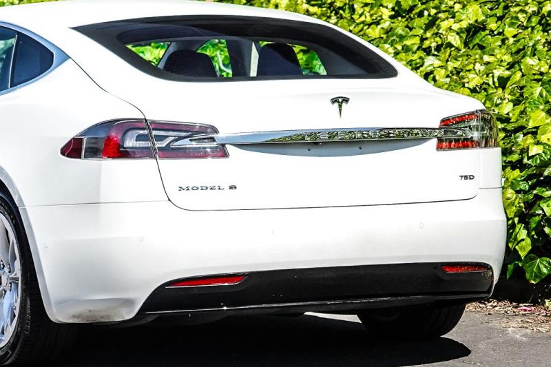 2017 Tesla Model S 75D AWD