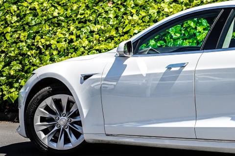 2017 Tesla Model S 75D AWD - Thumbnail