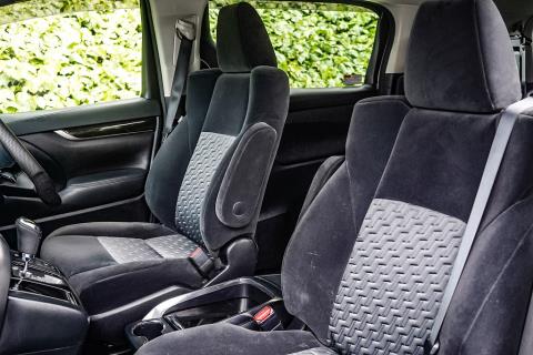 2015 Toyota Vellfire 2.5Z / Alphard - Thumbnail