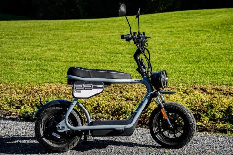 2025 CooPop Rugged GS Scooter - Thumbnail