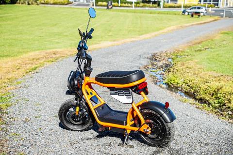 2025 CooPop Rugged GS Scooter - Thumbnail