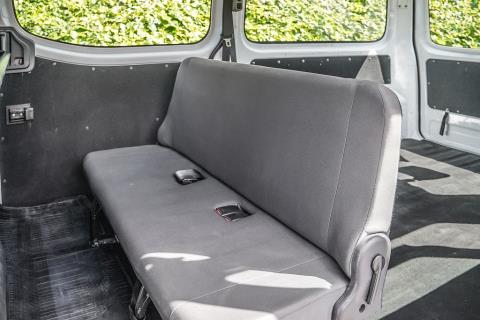 2022 Nissan NV350 / Caravan 5 Door - Thumbnail