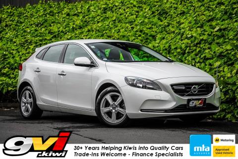 2014 Volvo V40 T4 - Thumbnail
