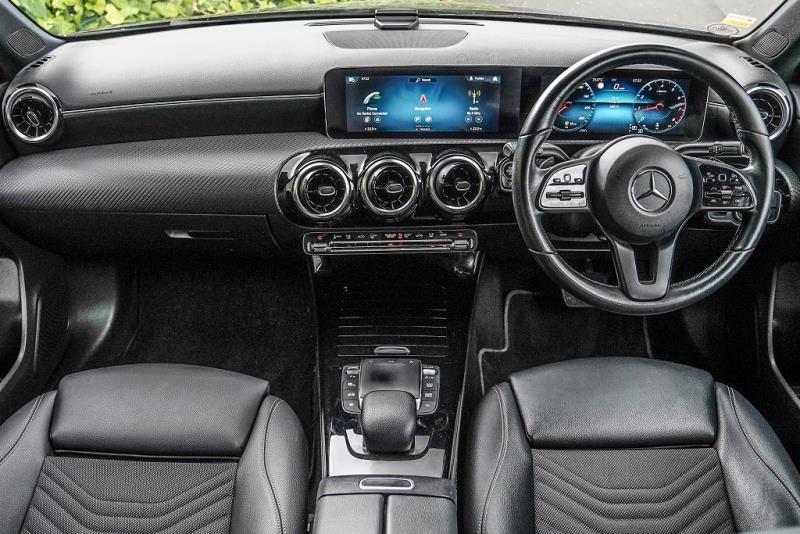 2020 Mercedes Benz A 180