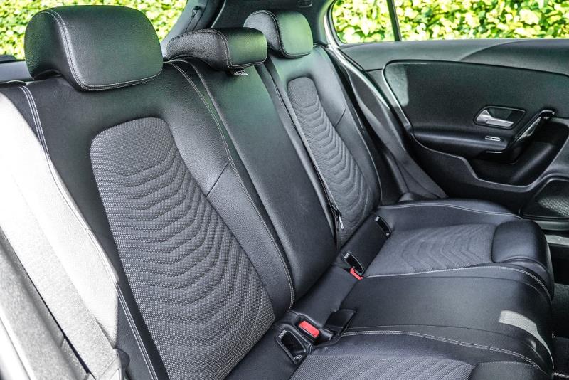 2020 Mercedes Benz A 180