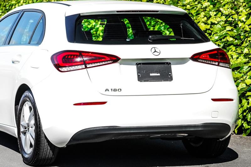 2020 Mercedes Benz A 180