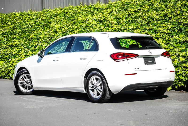 2020 Mercedes Benz A 180