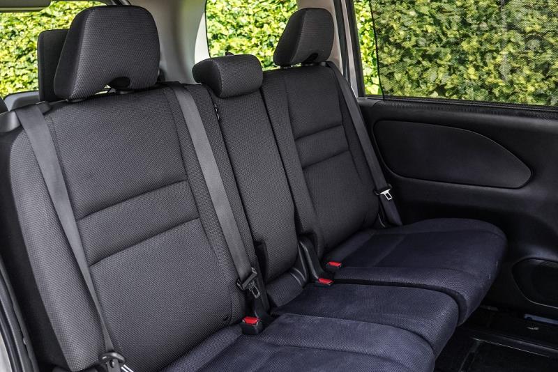 2018 Nissan Serena Hybrid 8 Seat