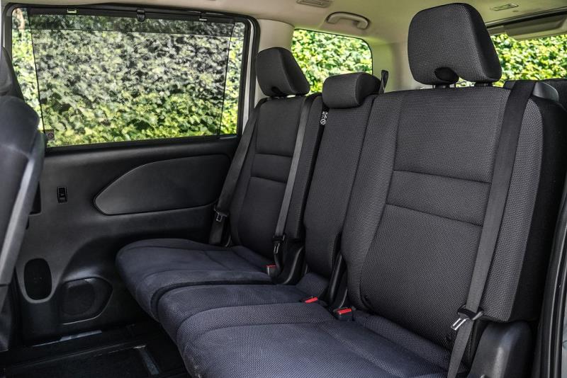 2018 Nissan Serena Hybrid 8 Seat