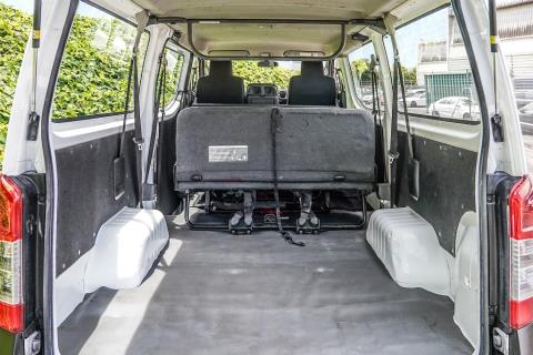 2017 Nissan NV350 / Caravan - Thumbnail