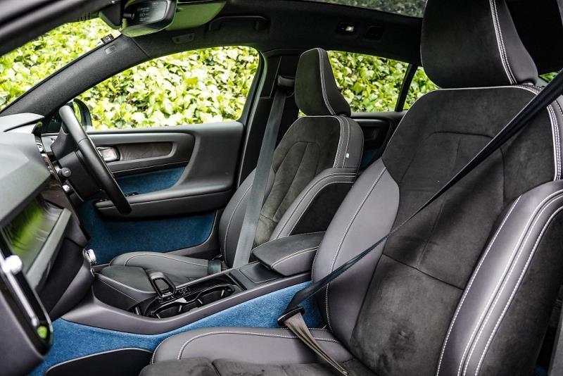 2022 Volvo C40 4WD Recharge Twin