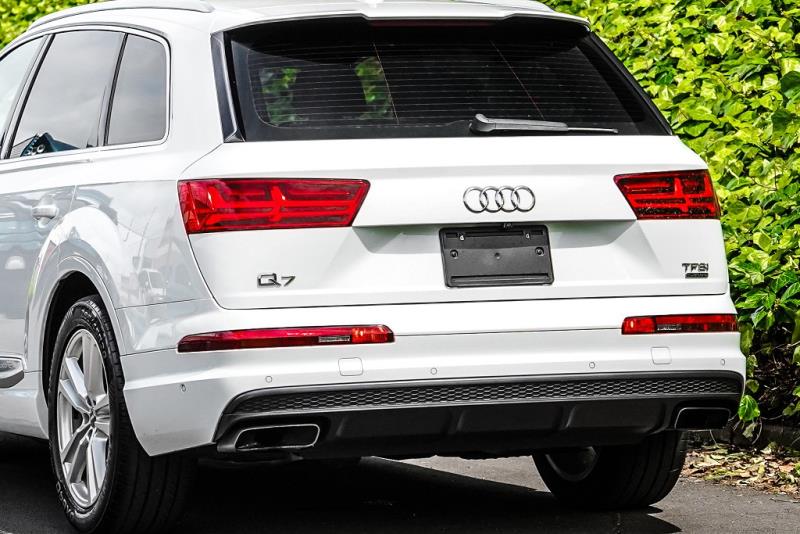 2017 Audi Q7 3.0TFSI Quattro S Line