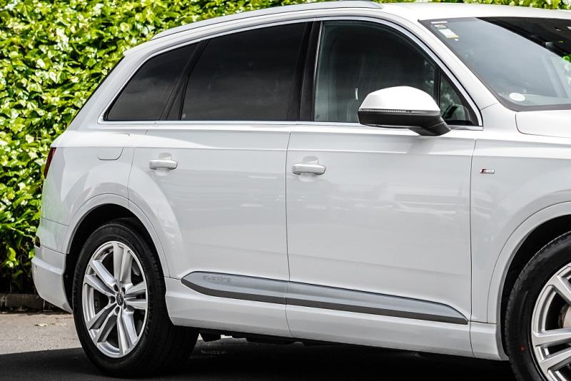 2017 Audi Q7 3.0TFSI Quattro S Line