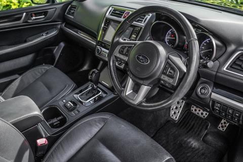 2016 Subaru Legacy B4 4WD Limited - Thumbnail