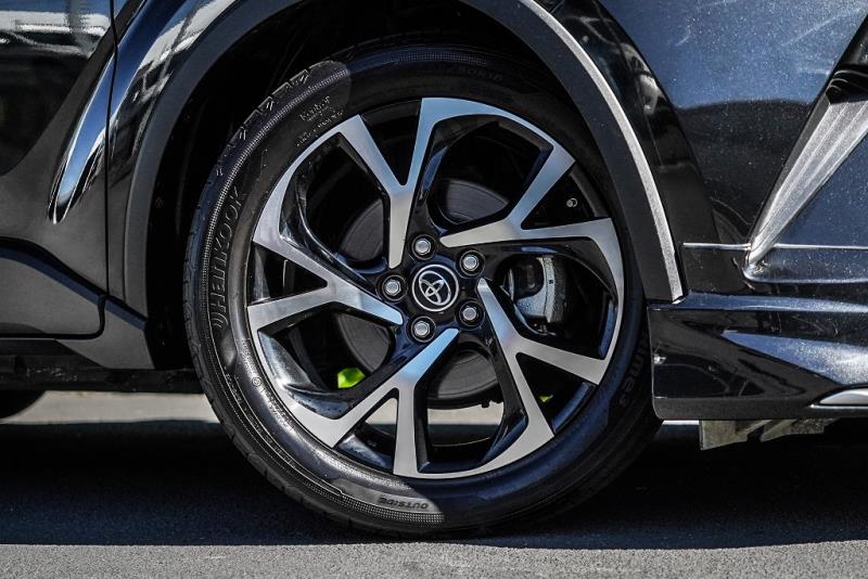 2017 Toyota C-HR G Hybrid